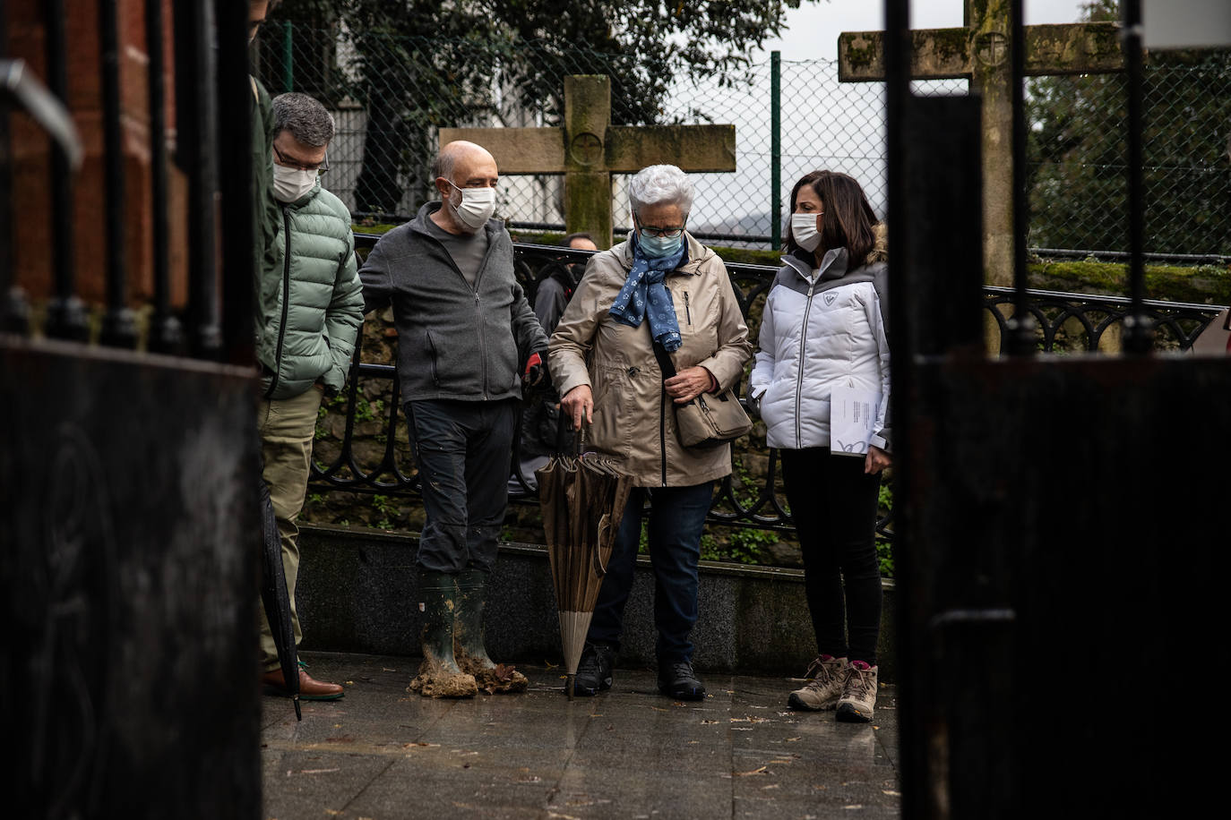 Fotos: Comienza la exhumación de 60 víctimas de la Guerra Civil en el cementerio de Begoña