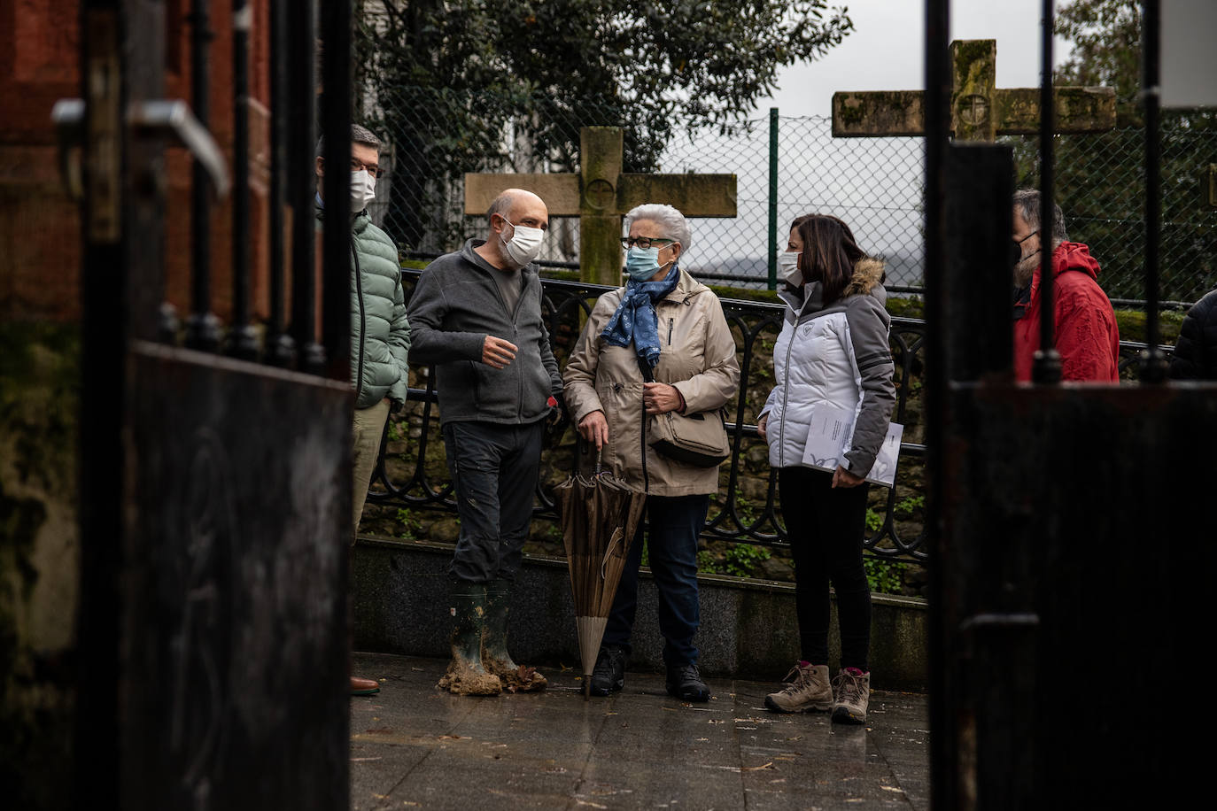 Fotos: Comienza la exhumación de 60 víctimas de la Guerra Civil en el cementerio de Begoña