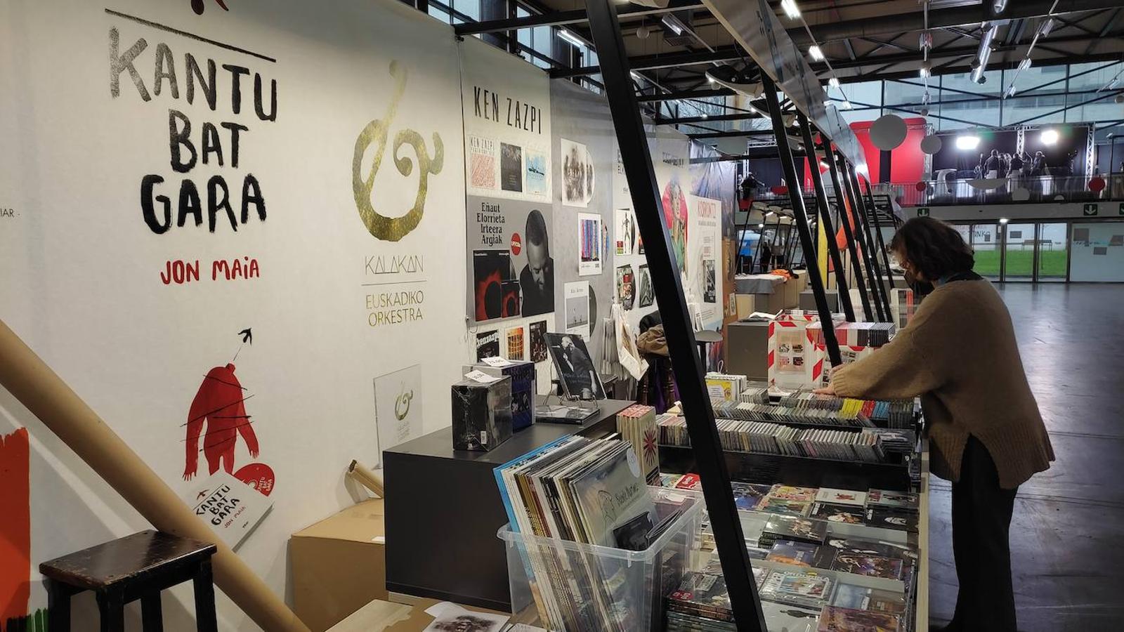 Fotos: Arranca la Azoka de Durango tras dos años de ausencia por el Covid