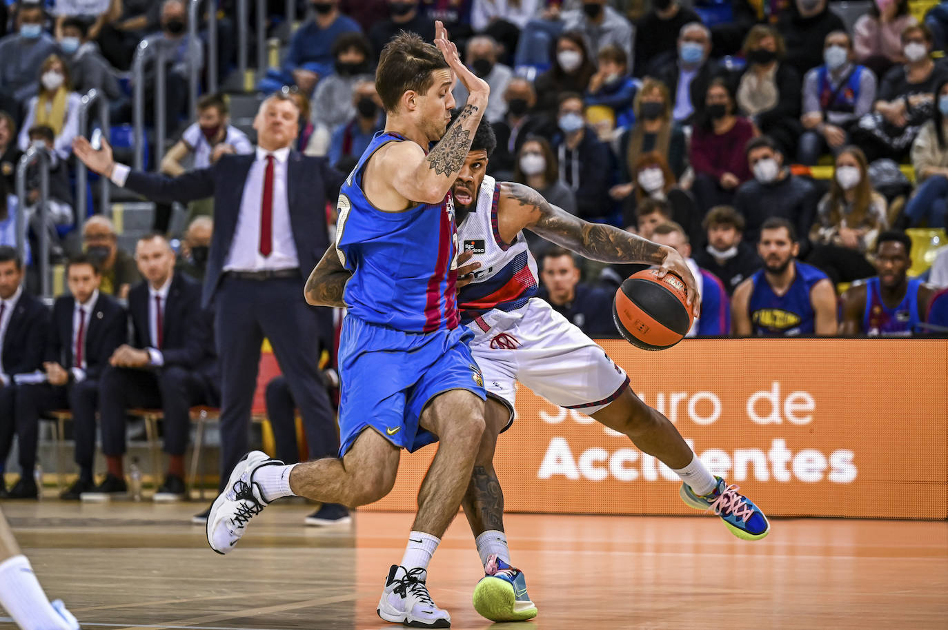 Fotos: Las mejores imágenes del Barça - Baskonia
