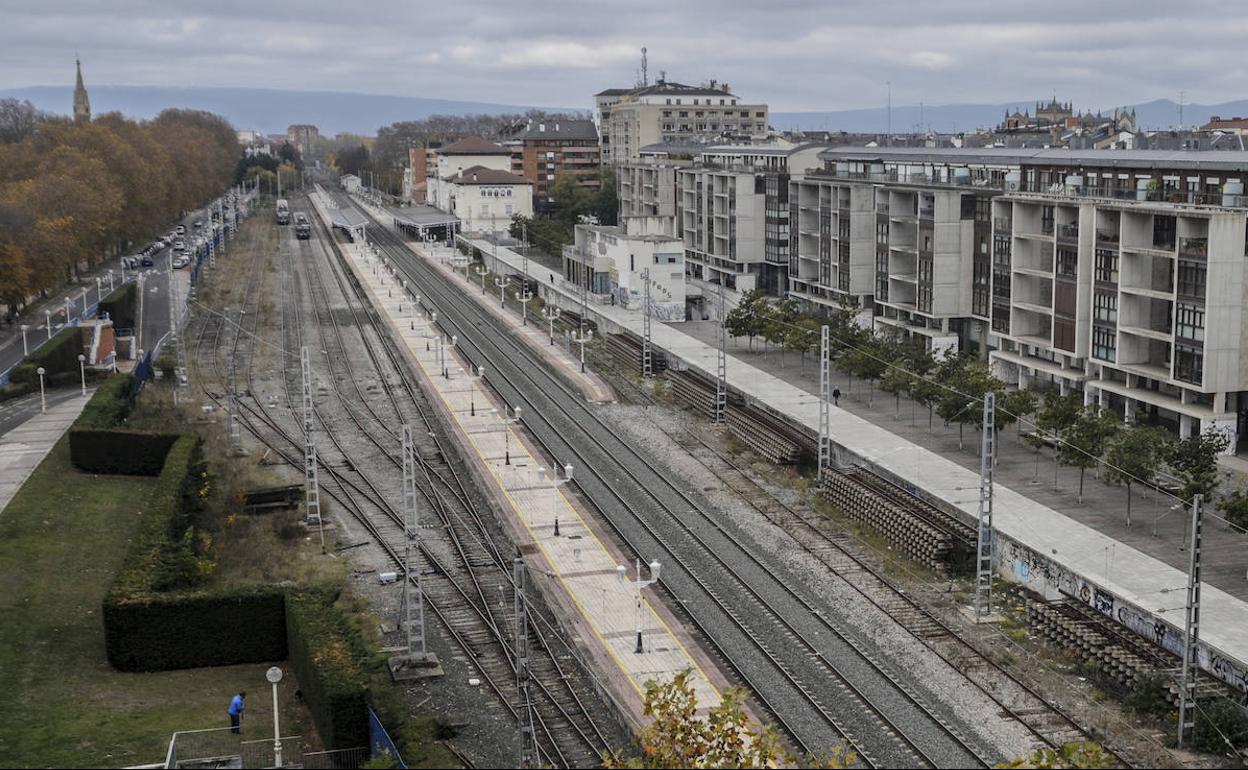 Técnicos de Lakua prevén un andén soterrado en Dato mientras se ejecuta la obra del TAV