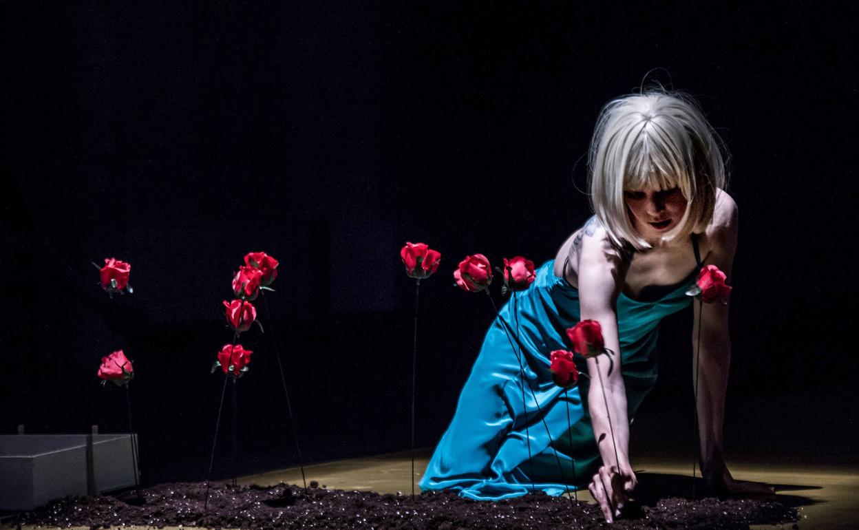 Zuriñe Benavente (en la imagen) llevará a cabo una performance junto a Augendre con música de Ignacio Monterrubio. 