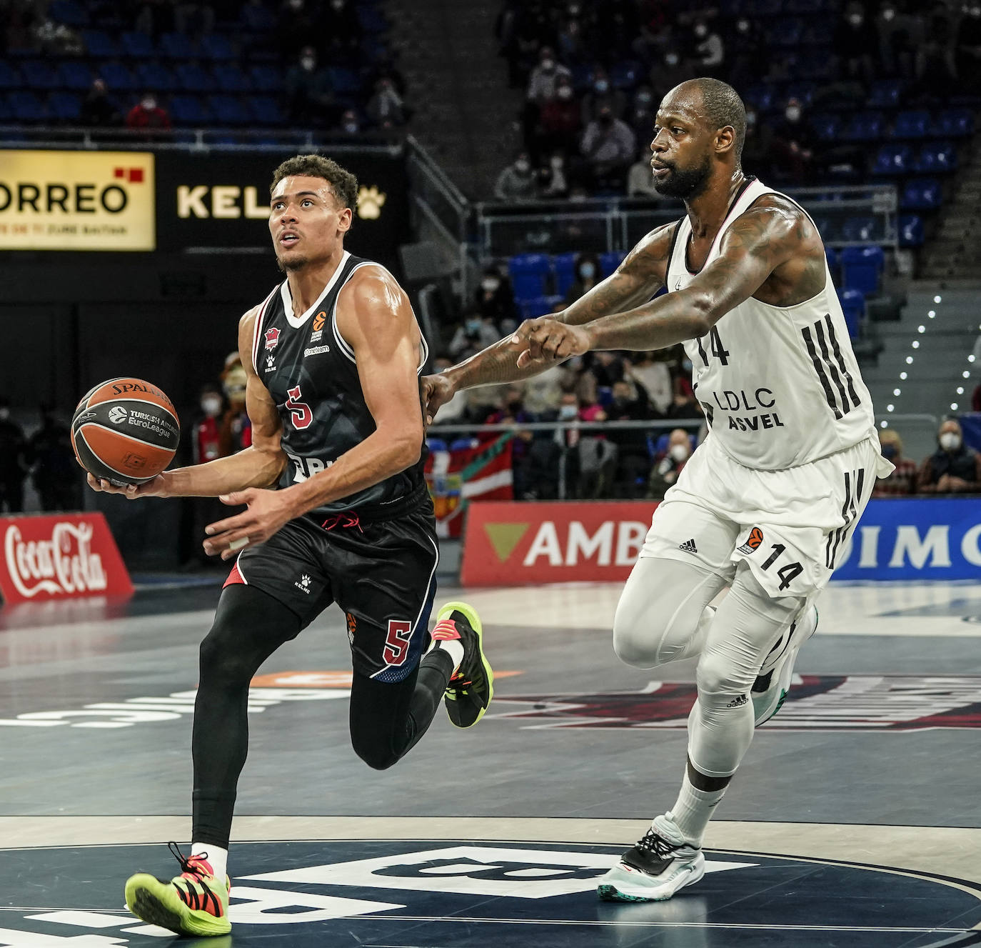 Fotos: Las mejores imágenes del Baskonia - Asvel