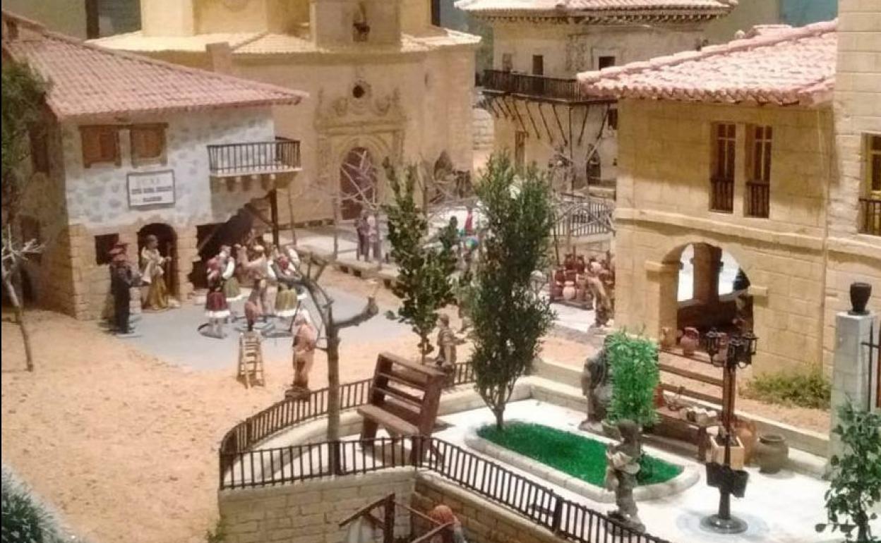 El Belén monumental se convierte en un atractivo durante la Navidad en Elciego. 