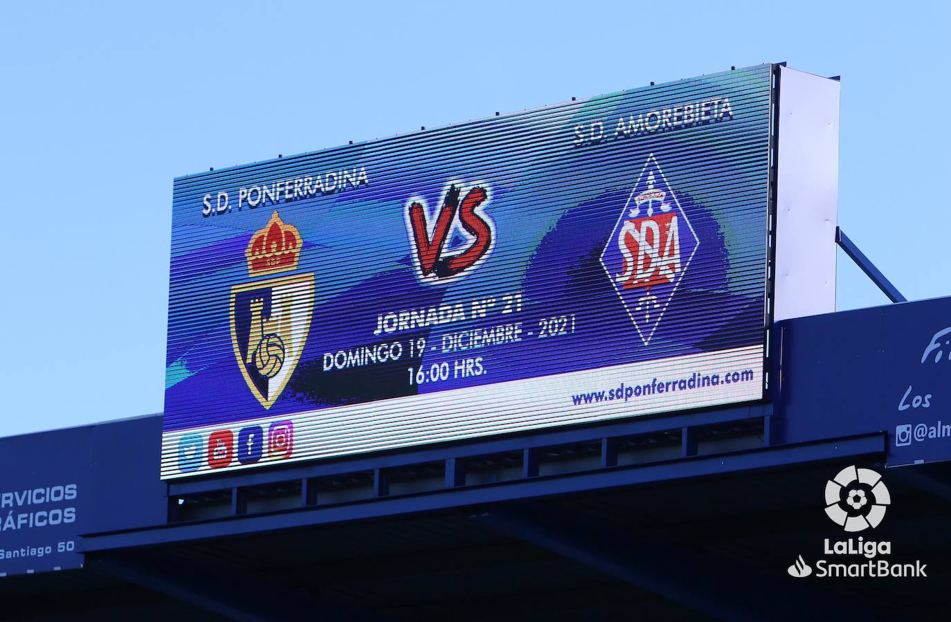 Fotos: Las mejores imágenes de la Ponferradina-Amorebieta