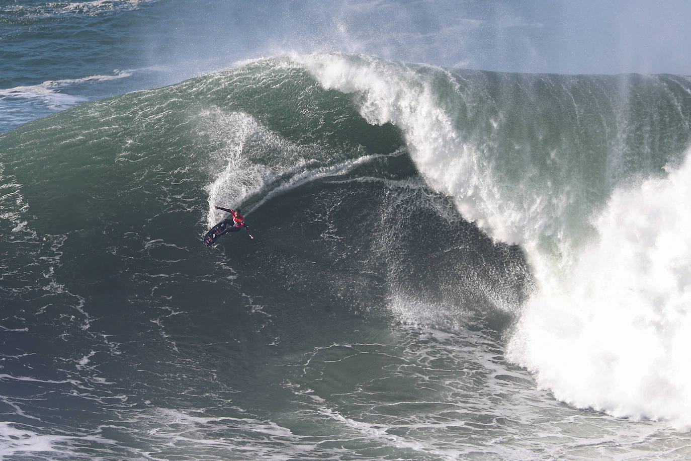 Fotos: El cañón de Nazaré, la ola más grande del mundo