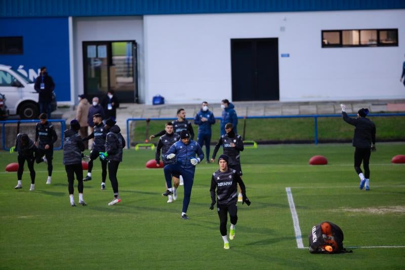 Fotos: El Alavés se entrena ya sin Calleja