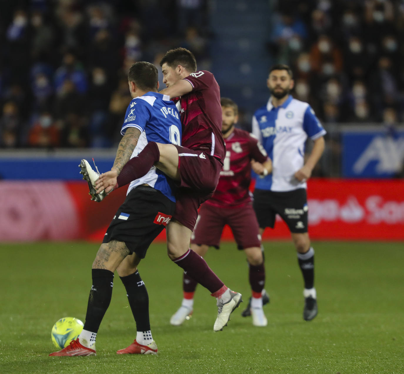 Fotos: Las mejores imágenes del derbi Alavés-Real Sociedad