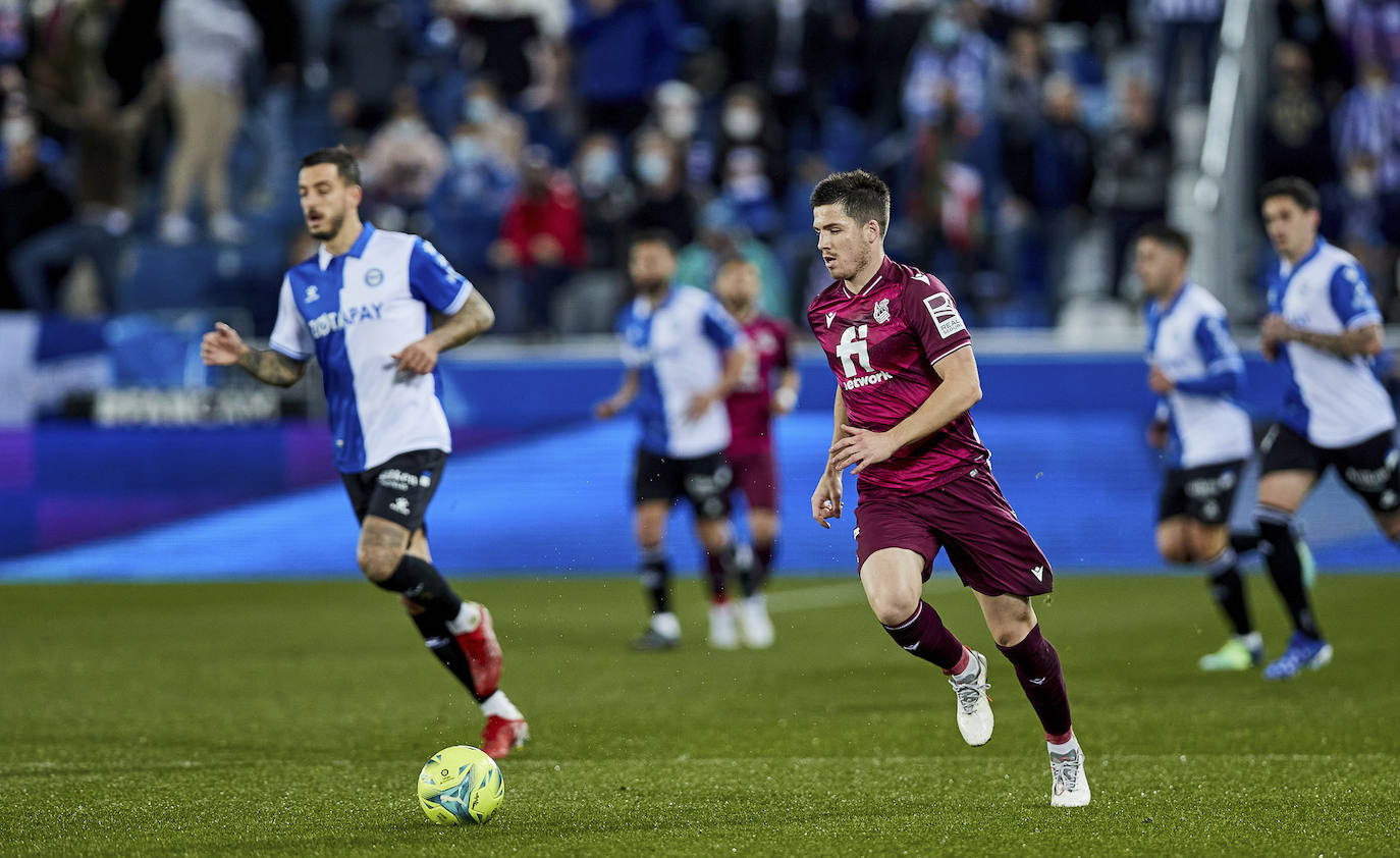 Fotos: Las mejores imágenes del derbi Alavés-Real Sociedad