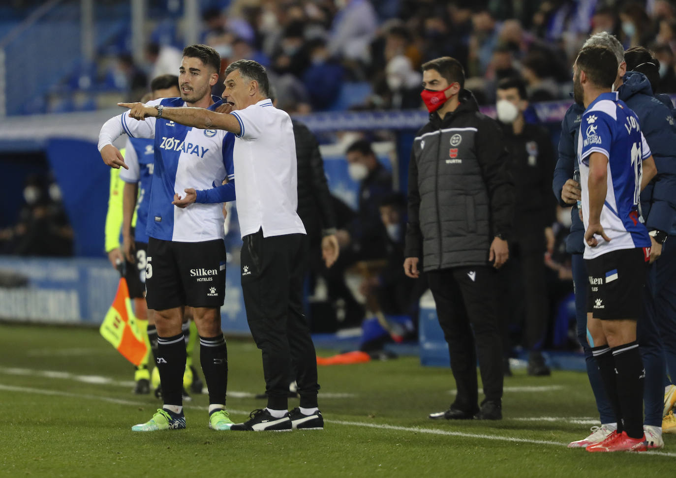 Fotos: Las mejores imágenes del derbi Alavés-Real Sociedad