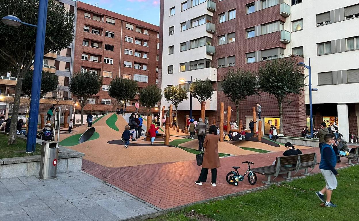 La nueva zona de ocio infantil en Amézola. 