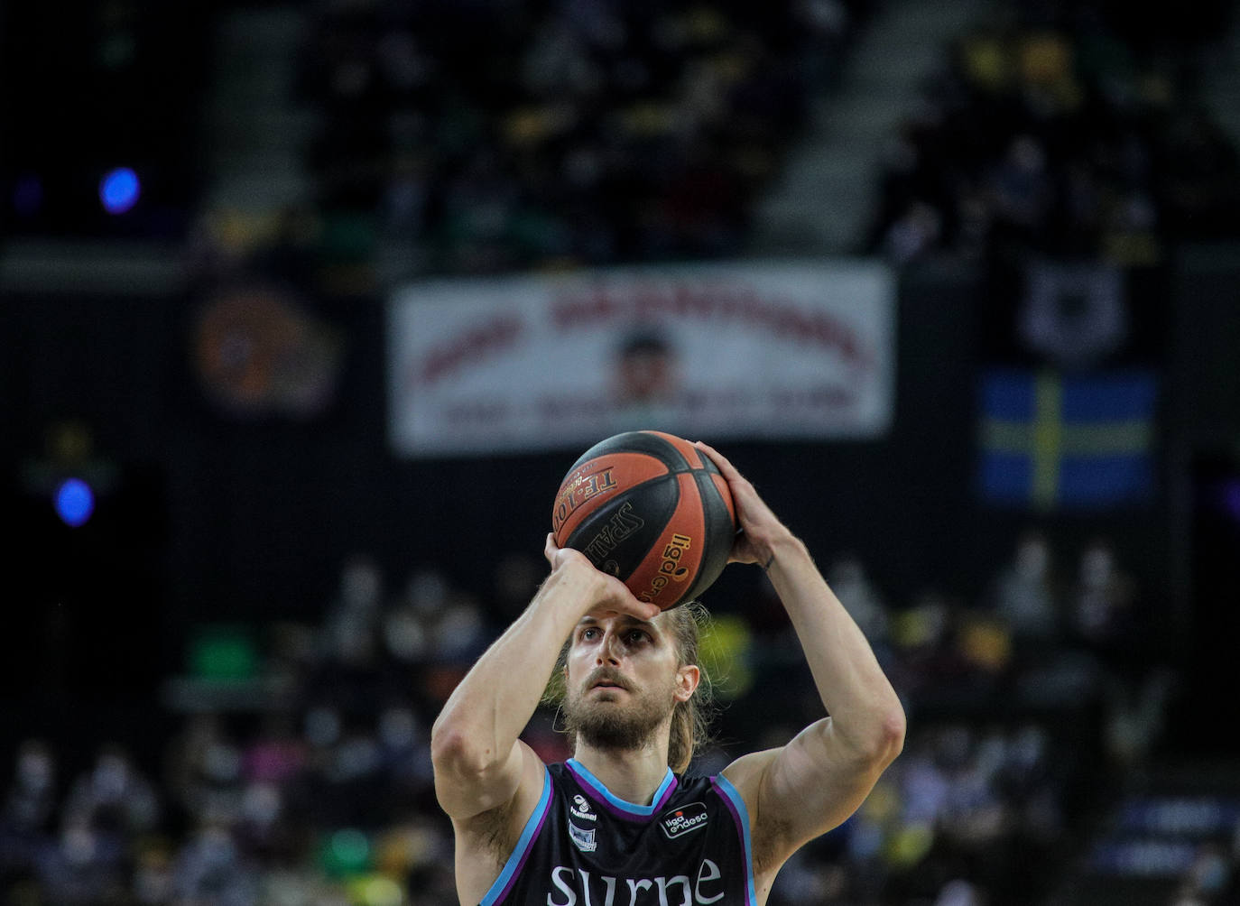 Fotos: Las imágenes del Bilbao Basket-Andorra