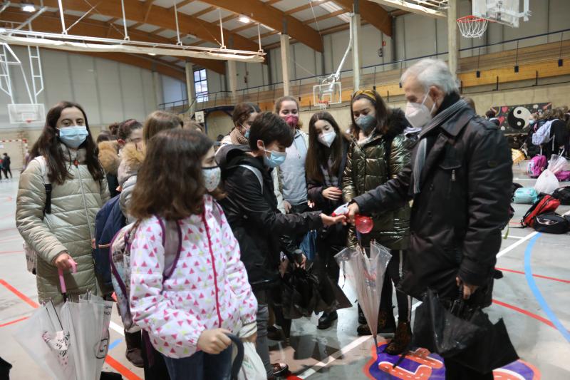 Fotos: Vuelta al colegio en Bizkaia tras las navidades