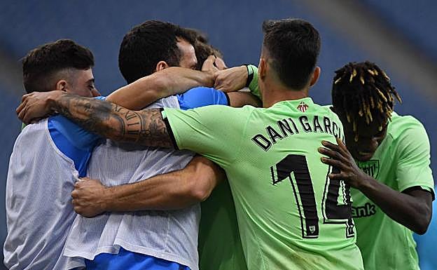 Y con los cambios llegó la remontada en 4 minutos