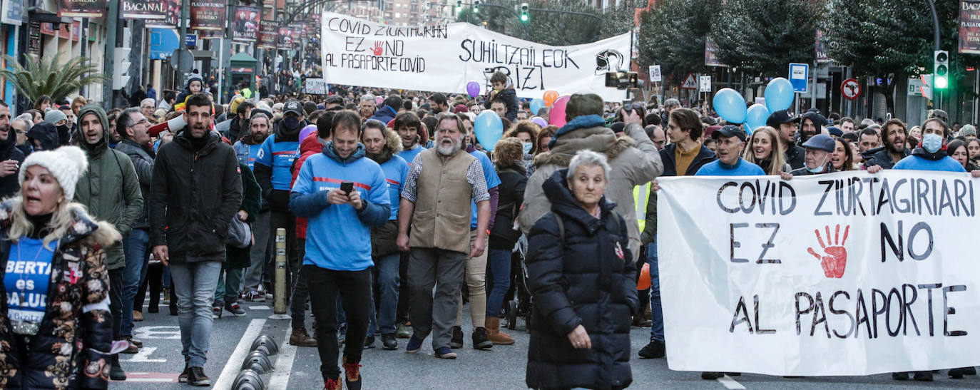Fotos: Manifestación contra el pasaporte covid