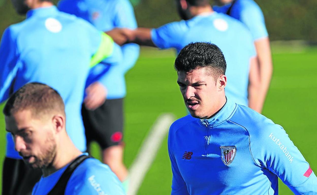 Capa se quedará en el Athletic hasta final de temporada.