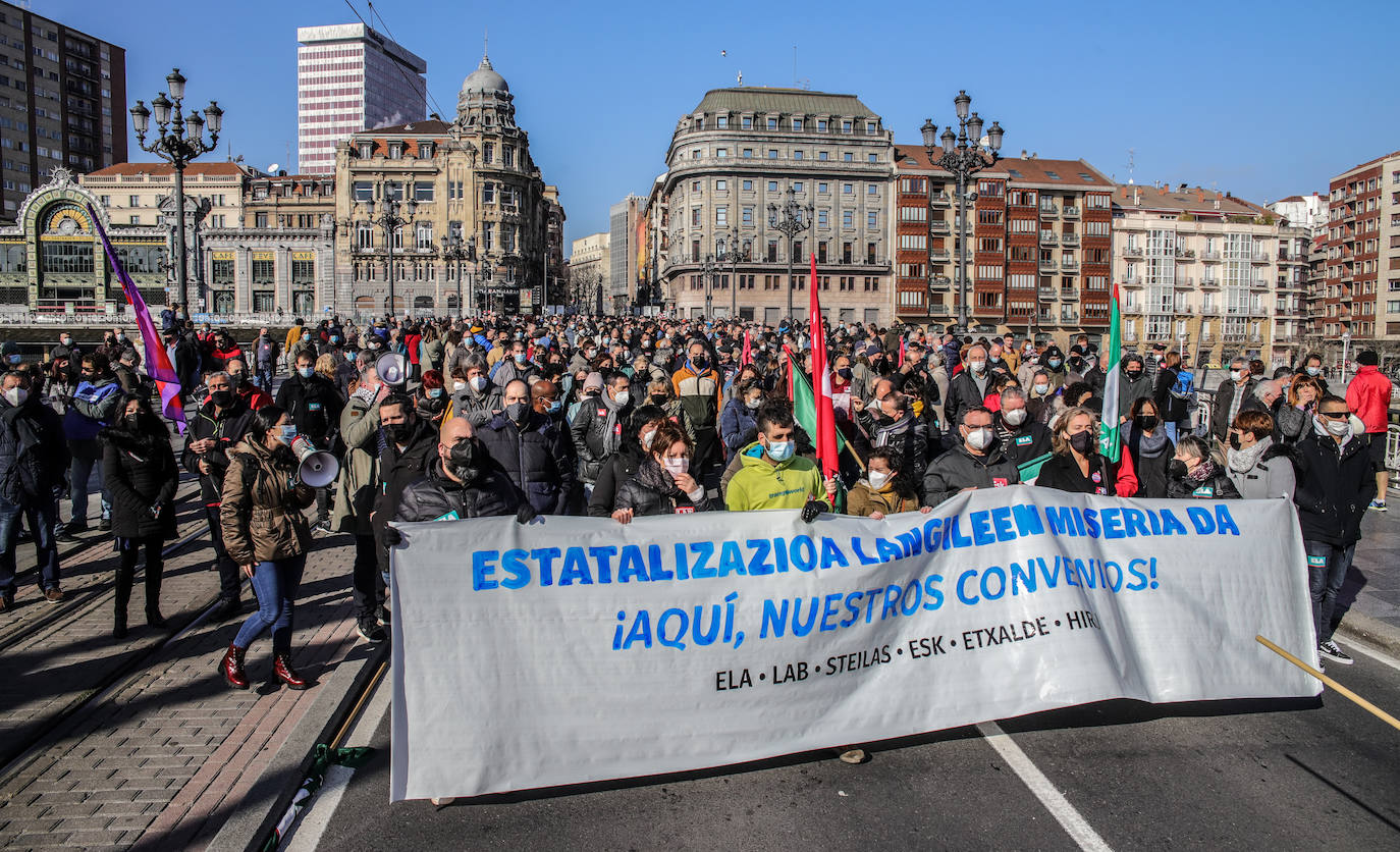 Fotos: Manifestación en Bilbao contra la reforma laboral