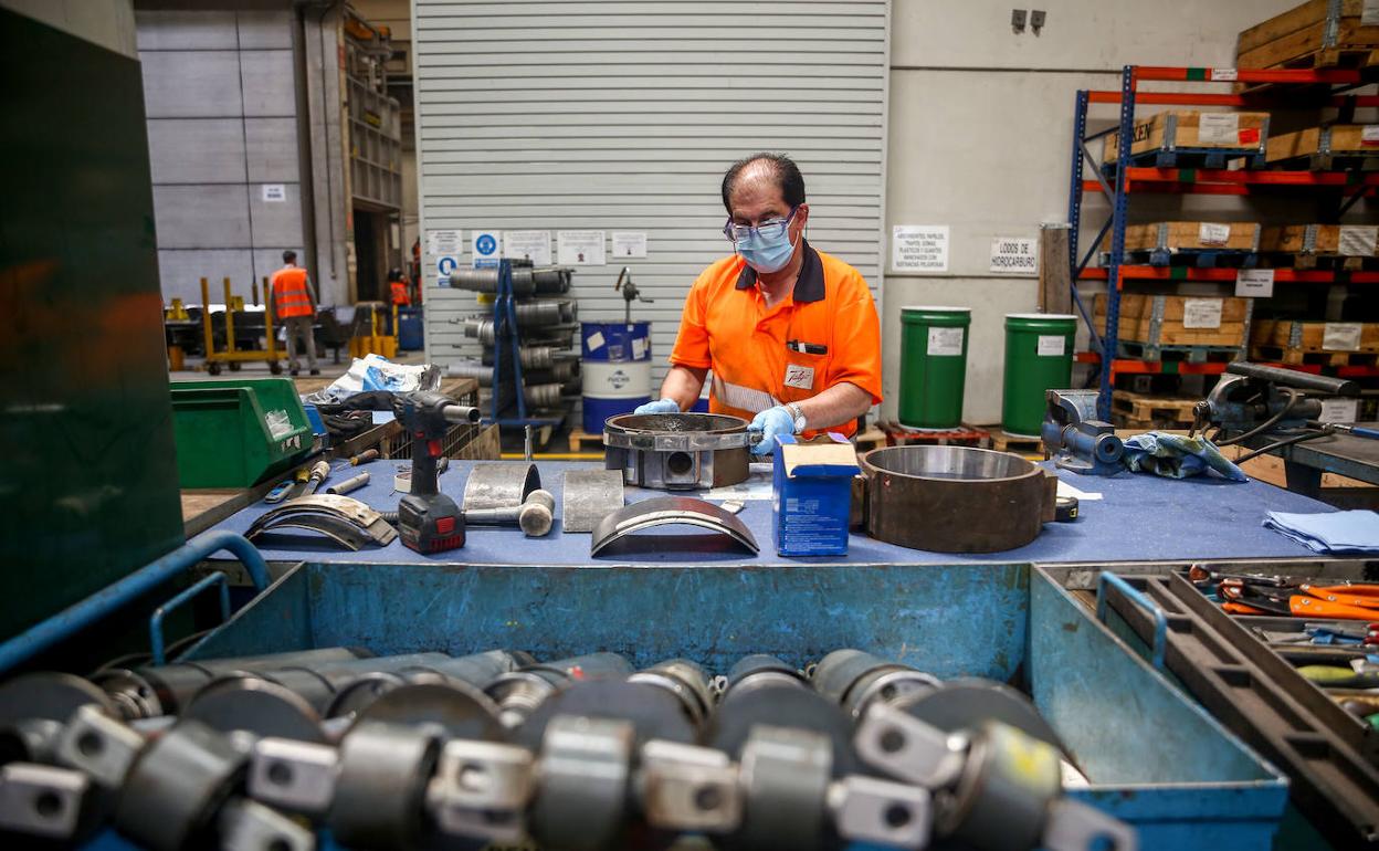 El 33% de las empresas industriales reconoce tener problemas para devolver los créditos. 