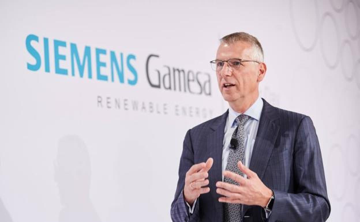 Siemens Gamesa cesa al consejero delegado por las abultadas pérdidas de la compañía