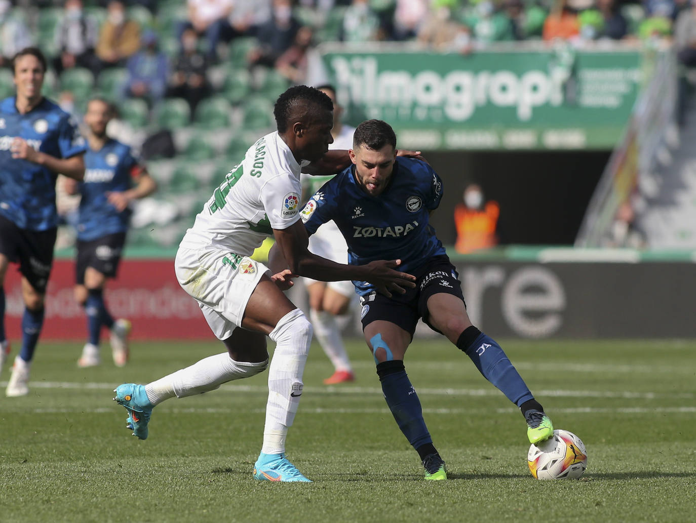 Fotos: Las mejores imágenes del Elche - Alavés