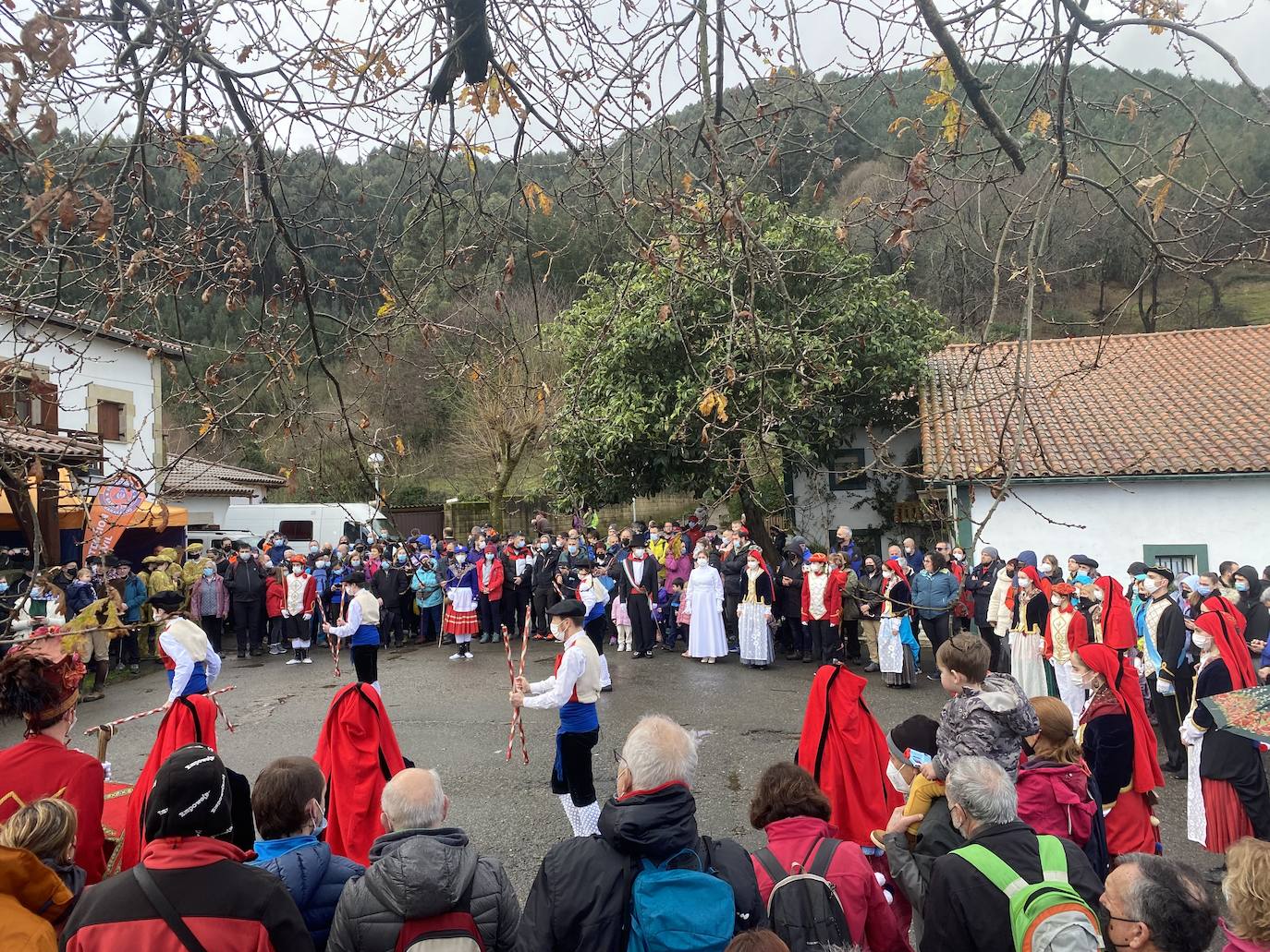 «Tendremos que conformarnos con cantar desde fuera»