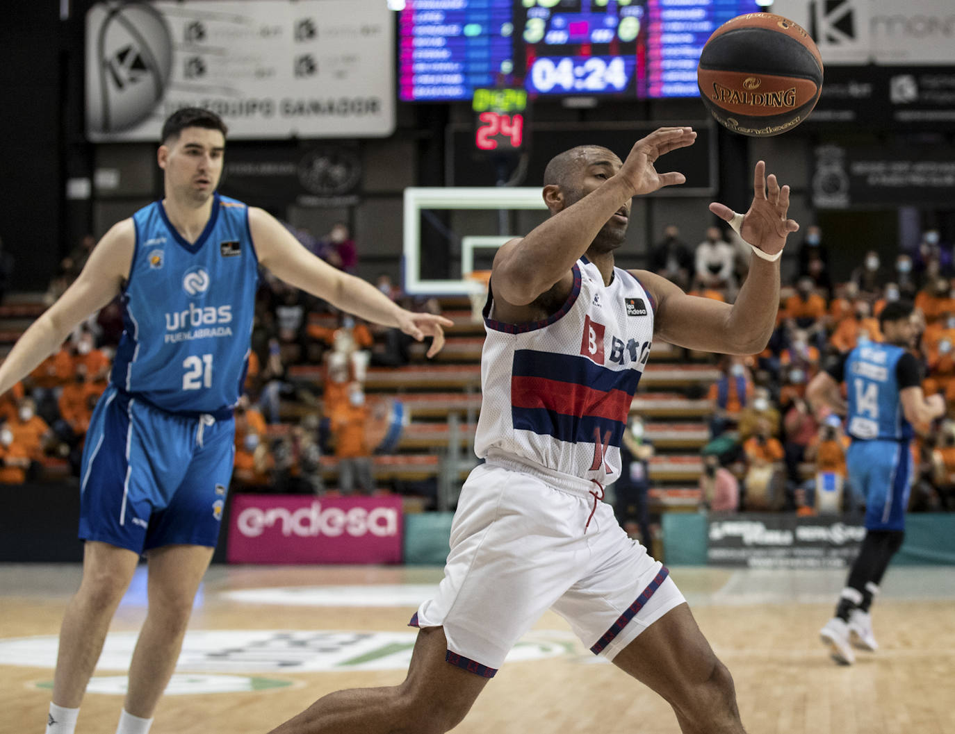 Fotos: Las mejores imágenes del Fuenlabrada-Baskonia