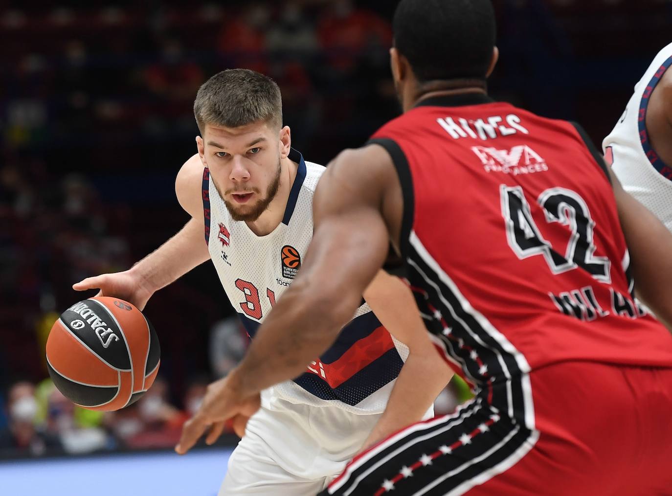 Fotos: Las mejores imágenes del Armani Milán - Baskonia