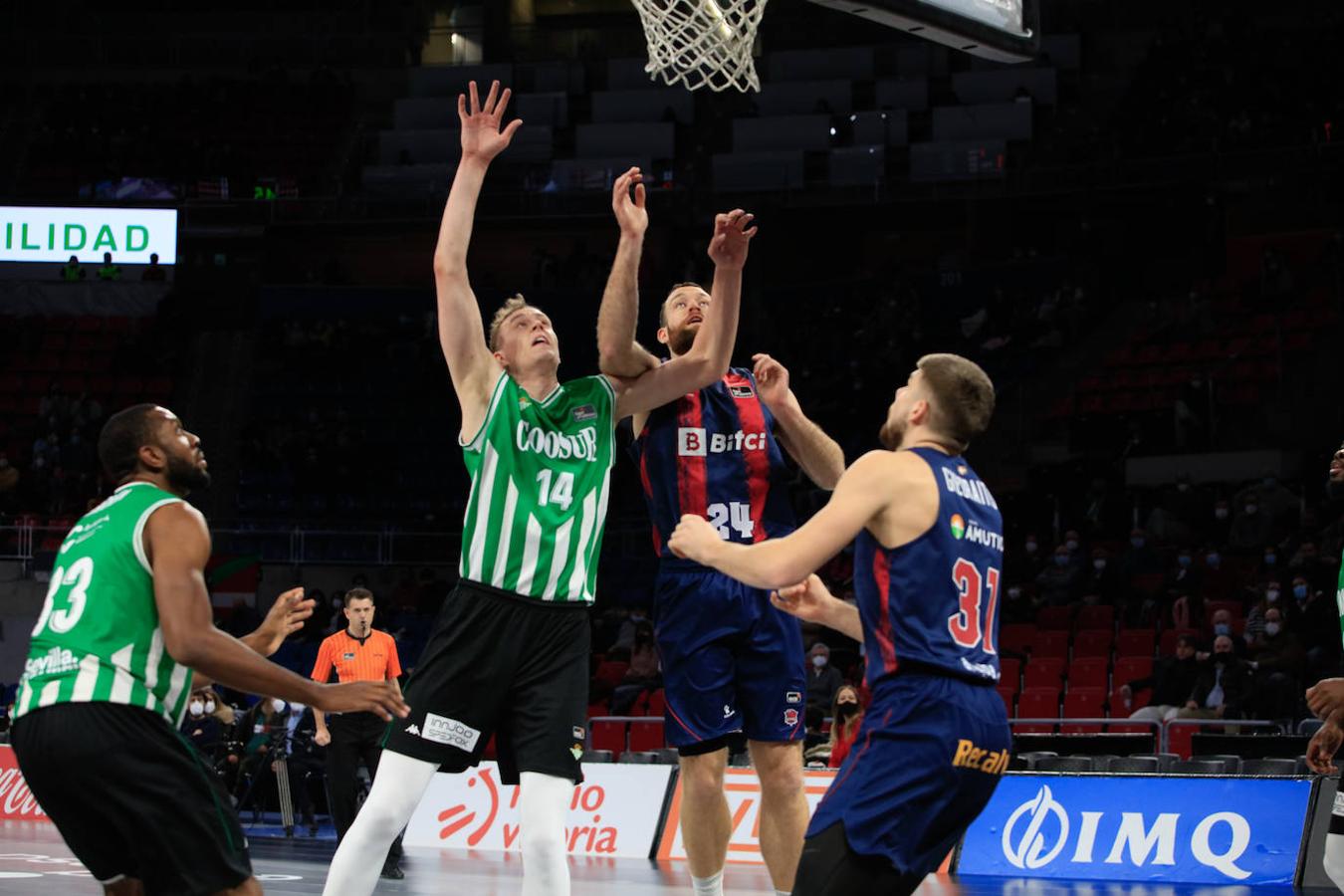 Fotos: Las fotos del Baskonia-Betis