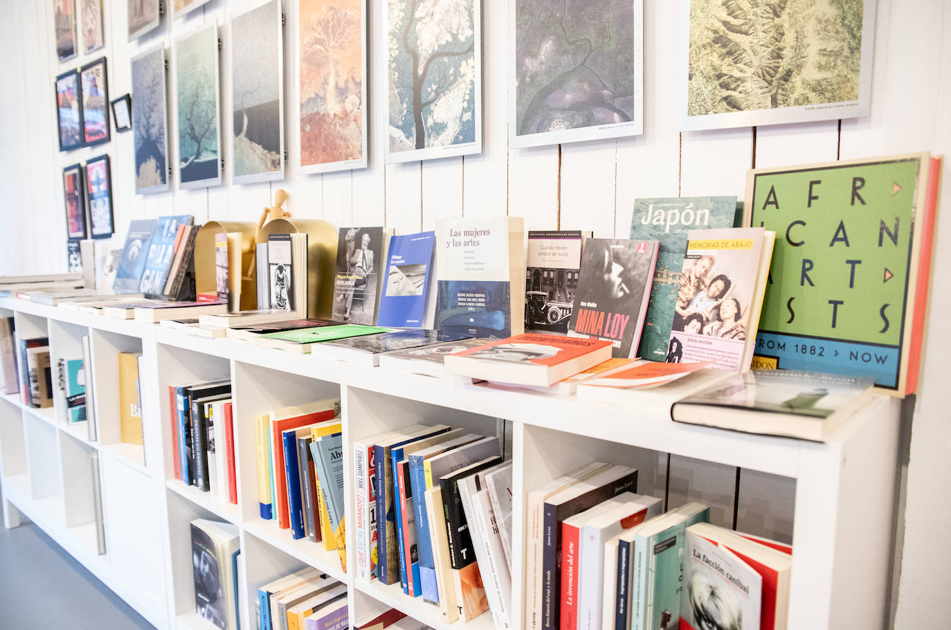 Fotos: &#039;La ilusa&#039;: la nueva (y diferente) librería de Bilbao que se rinde a la moda y el arte