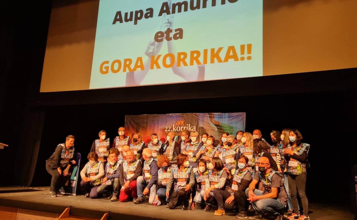 La Korrika llenó Amurrio Antzokia