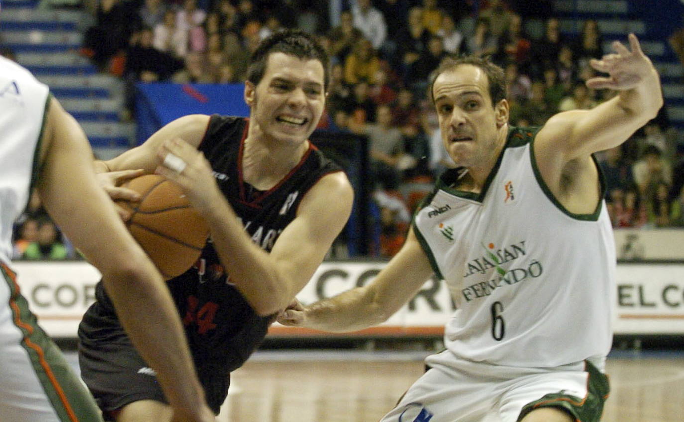 Javi Salgado, en el partido frente al Caja San Fernando en 2006