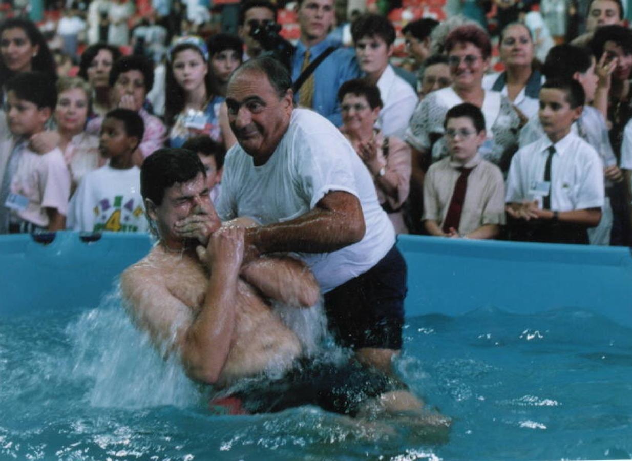 Bautismo de un testigo de Jehova en 1994