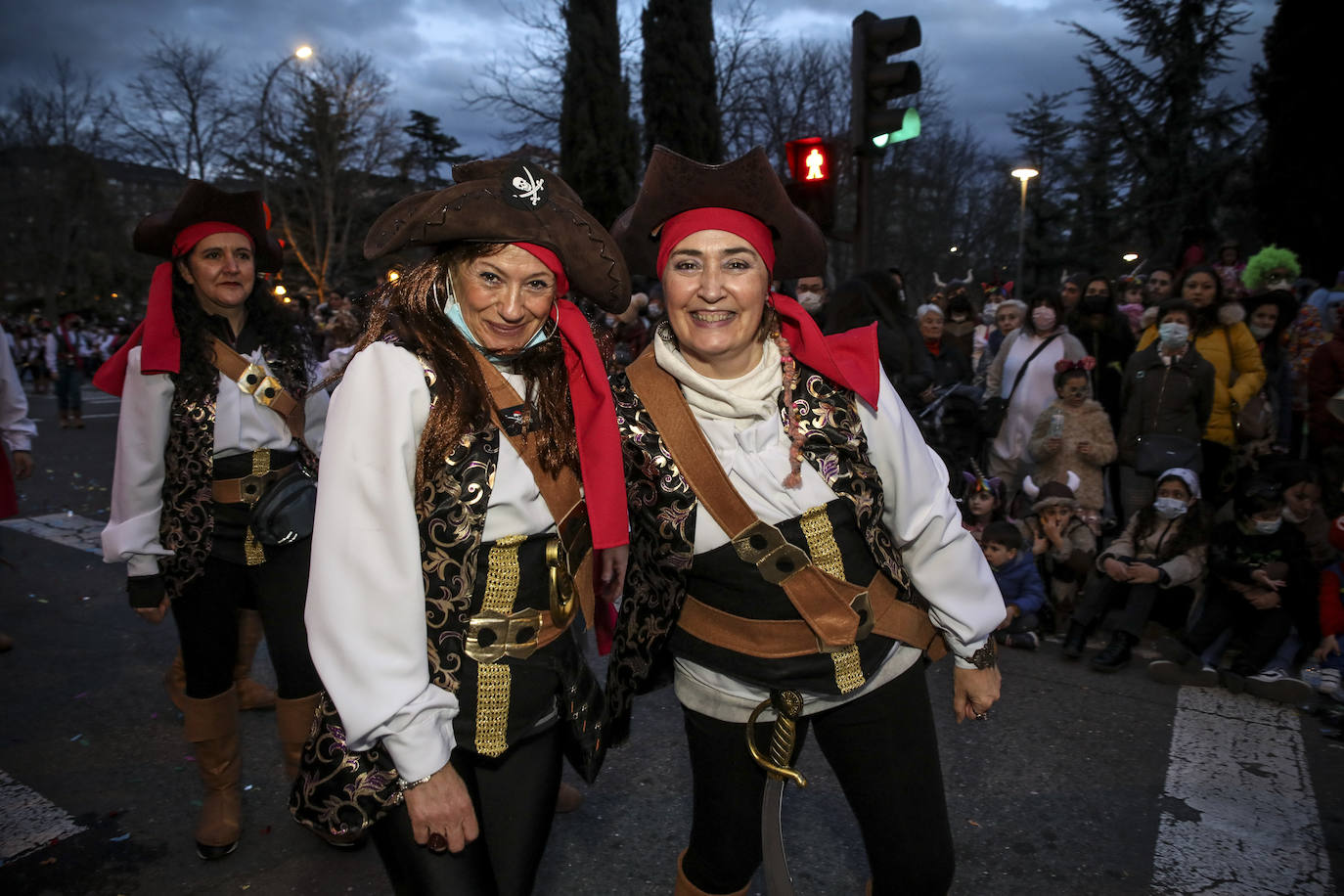 Fotos: Búscate en las fotos del desfile de comparsas del Carnaval