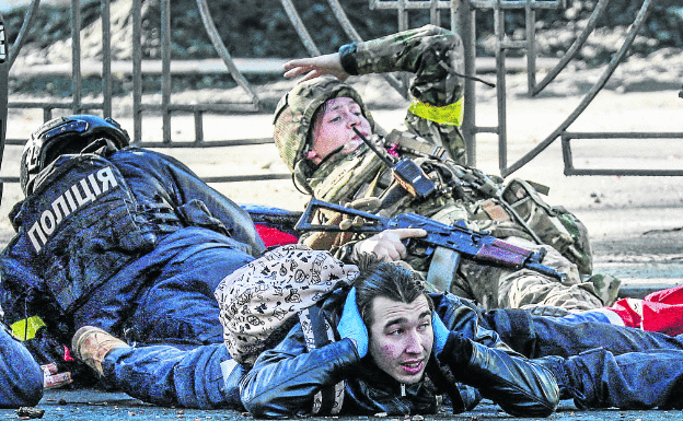 Invasión de Rusia a Ucrania: Rusia extiende la guerra a toda Ucrania