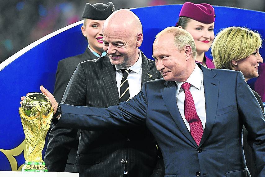 Expulsado. Rusia no podrá clasificarse para Catar. 