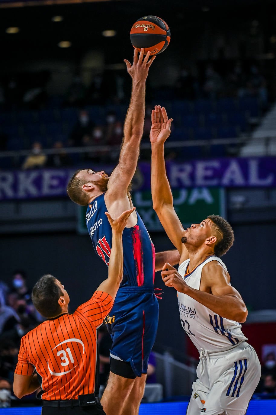 Fotos: Real Madrid - Baskonia, en imágenes