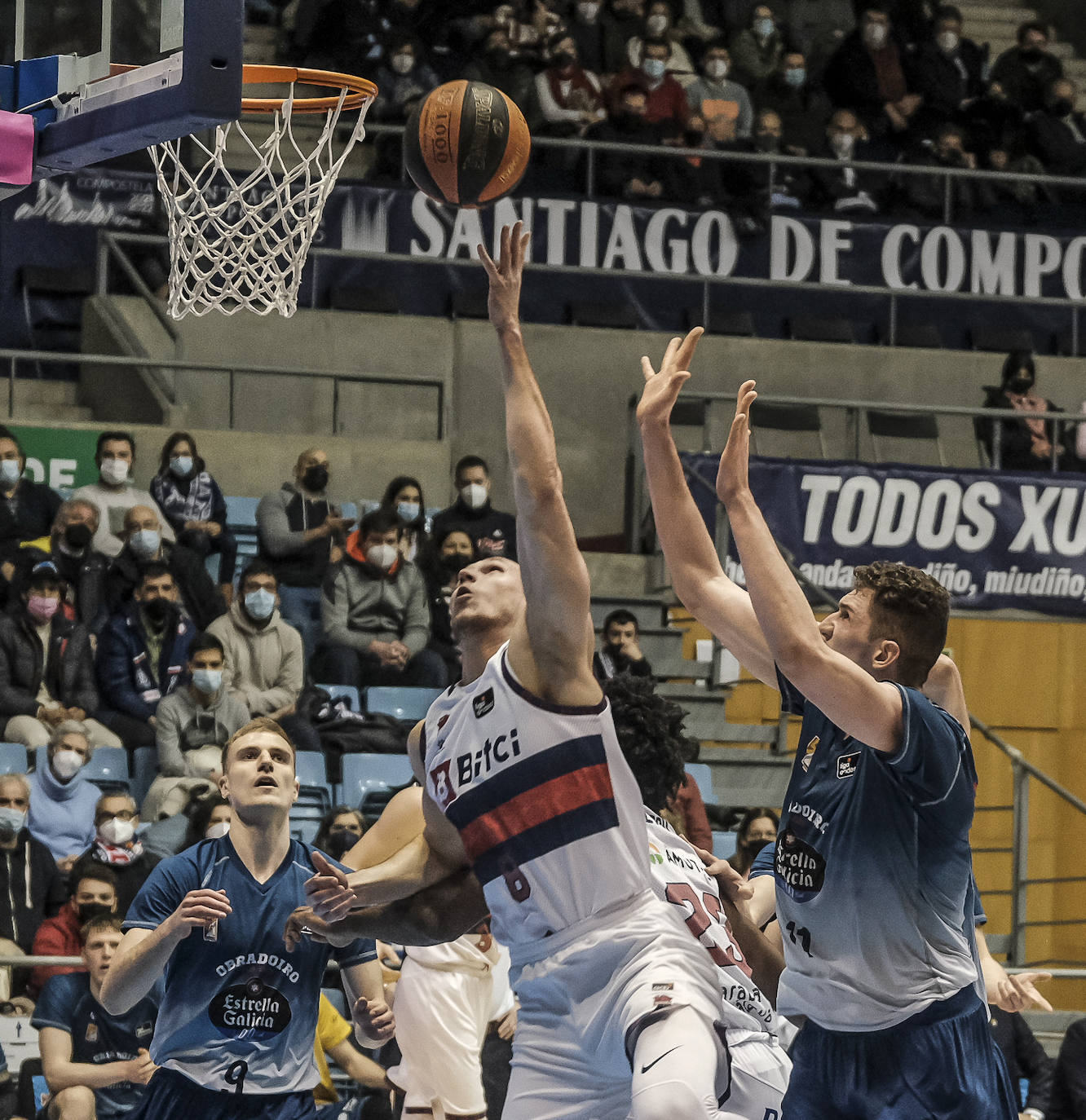 Fotos: Las mejores fotos del Monbus Obradoiro - Bitci Baskonia