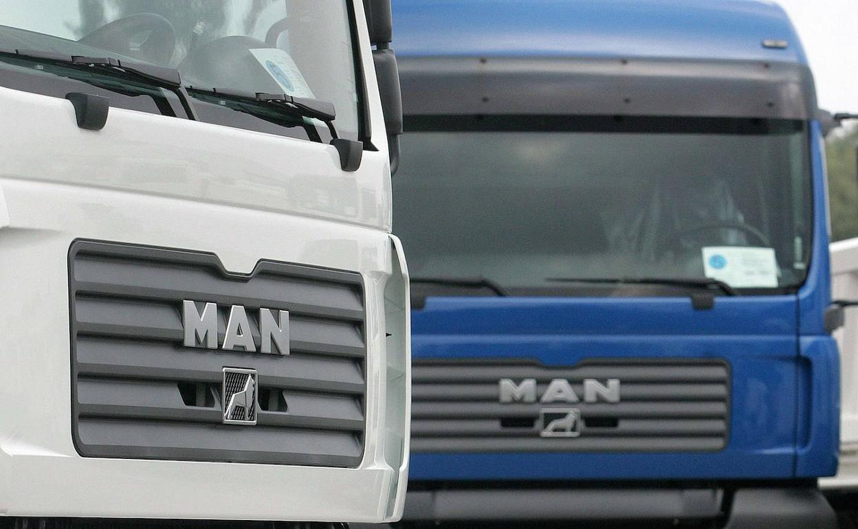 Los transportistas, a la espera de medidas del Gobierno y con una parte del sector en huelga