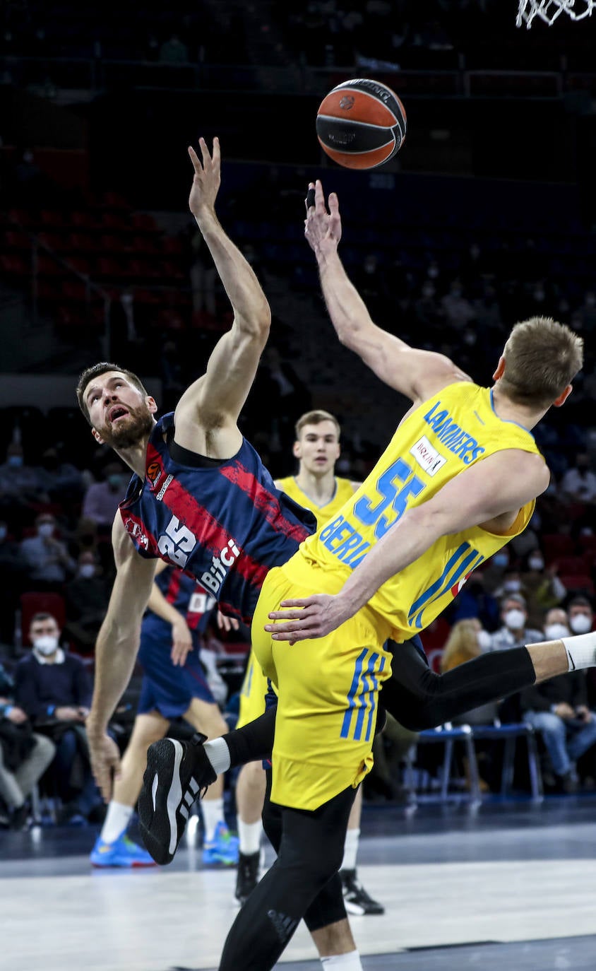 Fotos: Las mejores imágenes del Baskonia - Alba Berlín