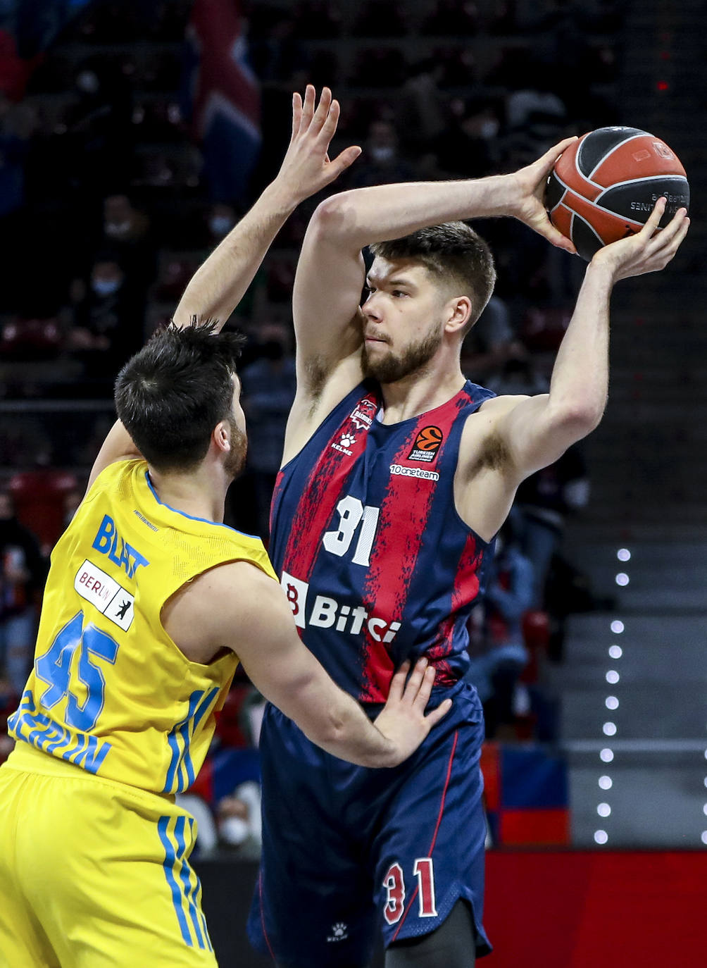 Fotos: Las mejores imágenes del Baskonia - Alba Berlín
