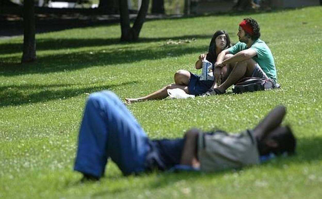 La primavera está a punto de llegar: ¿lloverá mucho o la disfrutaremos a pleno sol en Euskadi?