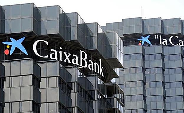 Caixabank desvela cómo afectará la guerra en Ucrania a la economía en los próximos meses