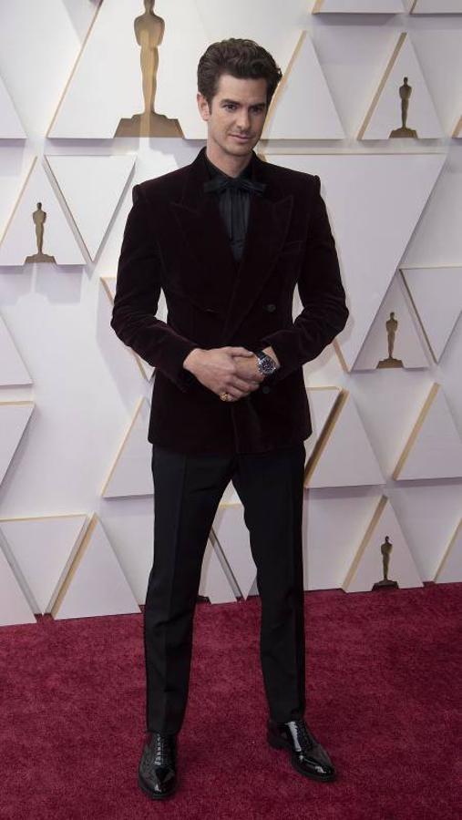 El actor Andrew Garfield, de Saint Laurent.