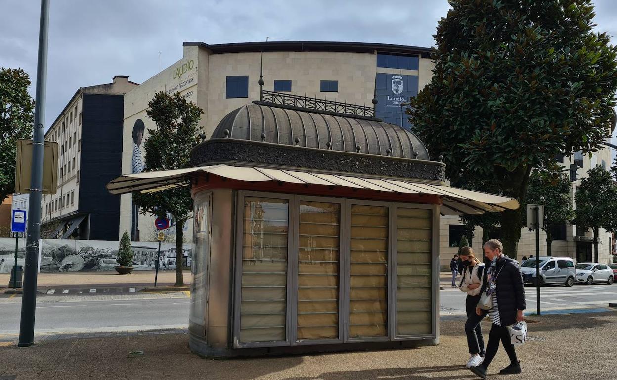 El antiguo quiosco de prensa albergará la nueva oficina de turismo de Llodio. 