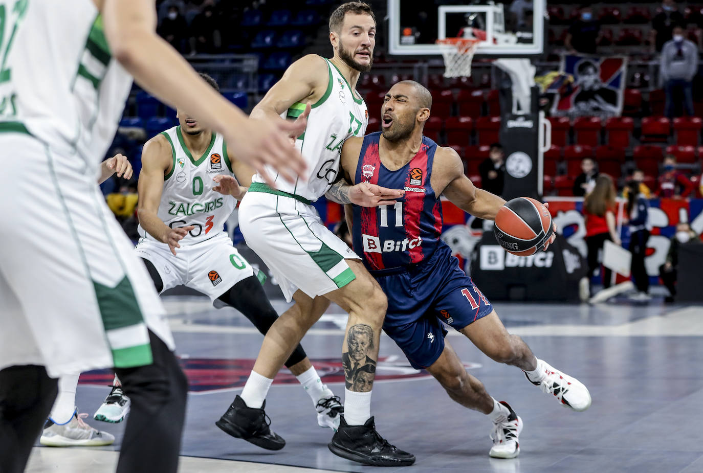 Fotos: Las mejores imágenes del Baskonia - Zalgiris