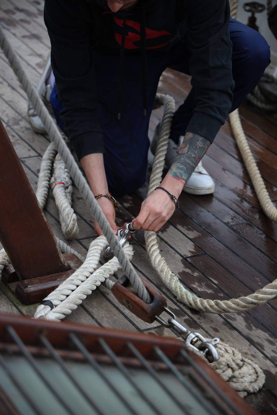 Fotos: “Los estudiantes de la Náutica navegan en el Saltillo”