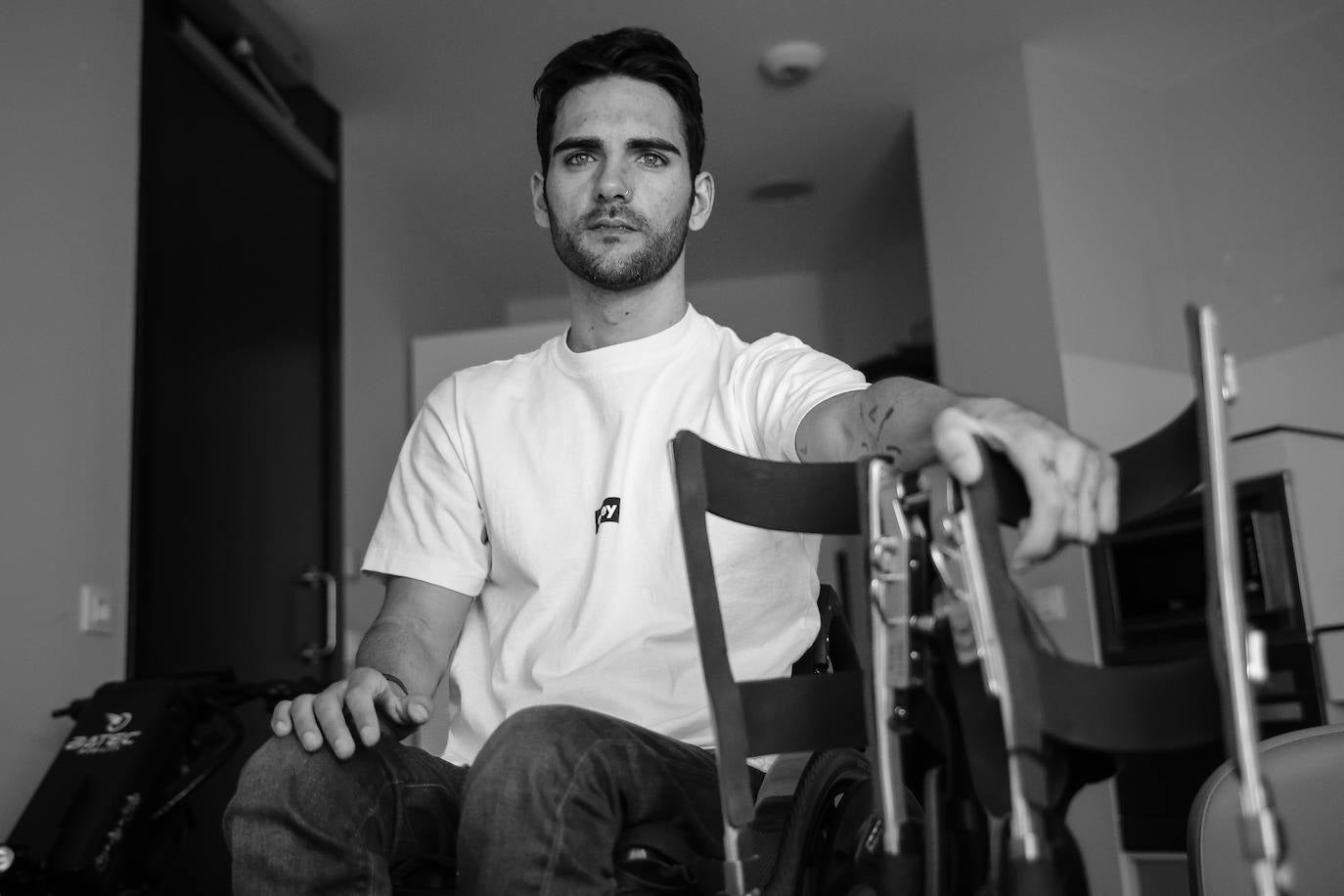 Fotos: La vida en silla de ruedas de Ander Arteagabeitia: su amor, sus aficiones, sus ilusiones...