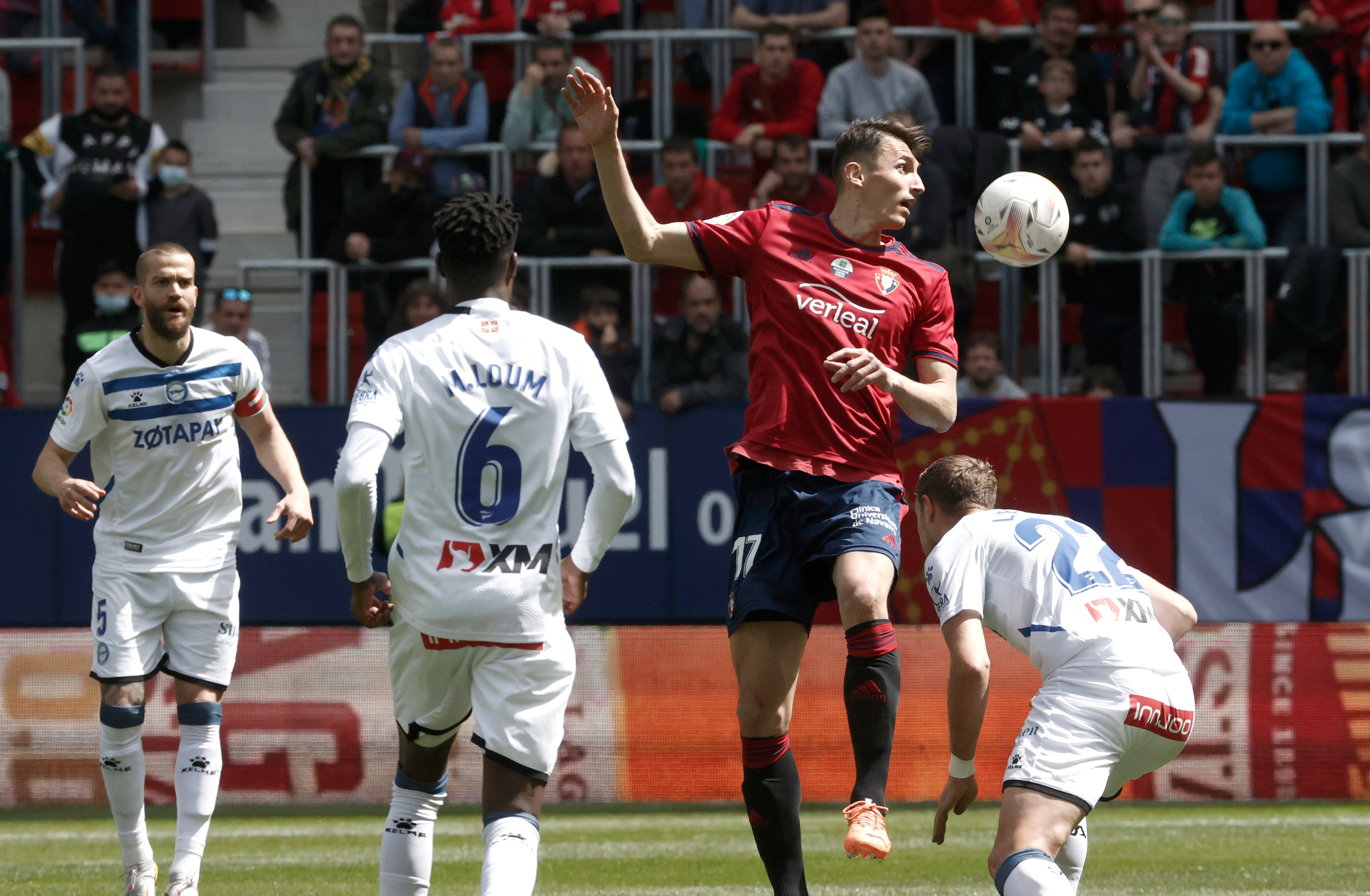 Fotos: Las mejores imágenes de partido entre Osasuna y Alavés