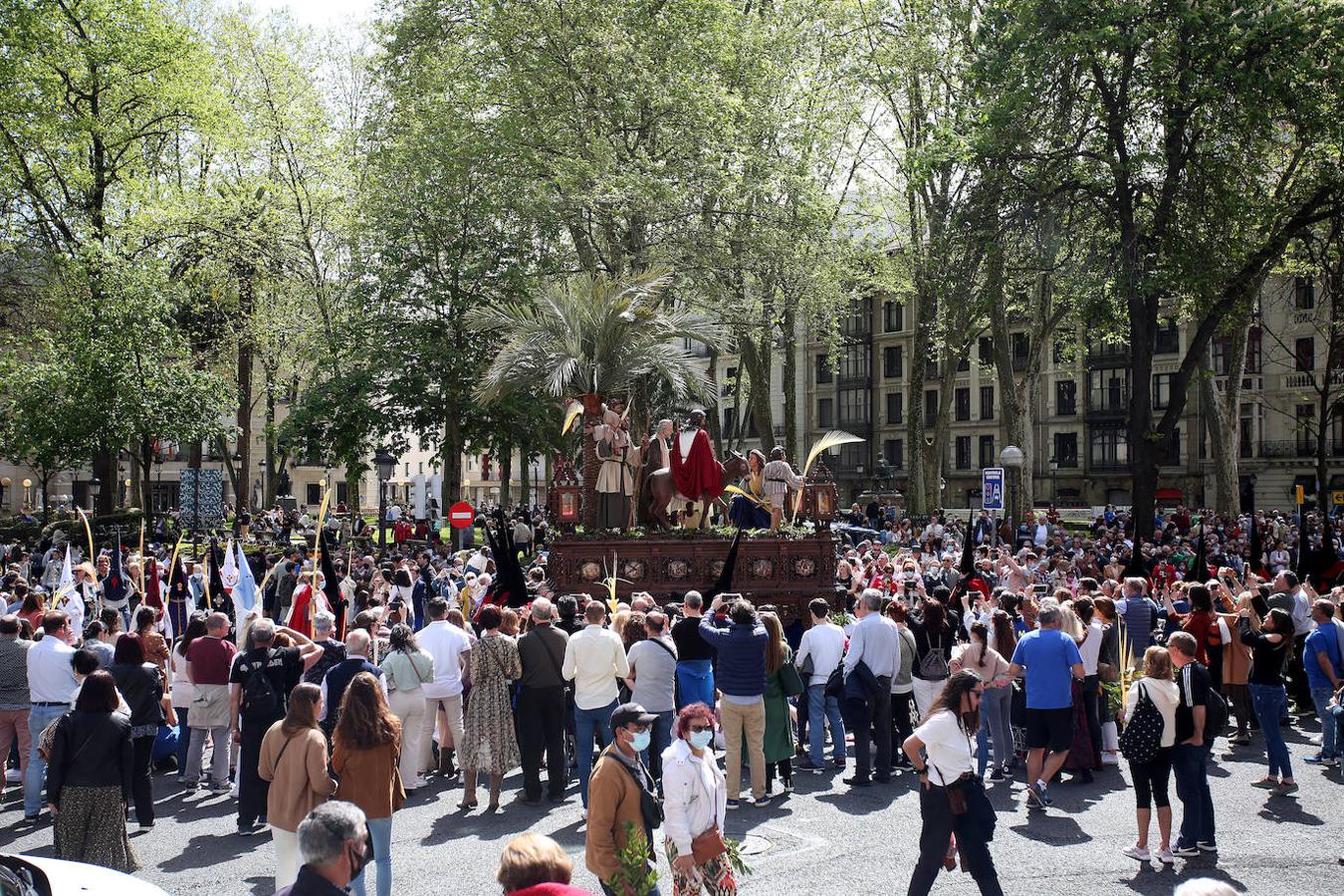 Fotos: La procesión del Borriquito triunfa en Bilbao