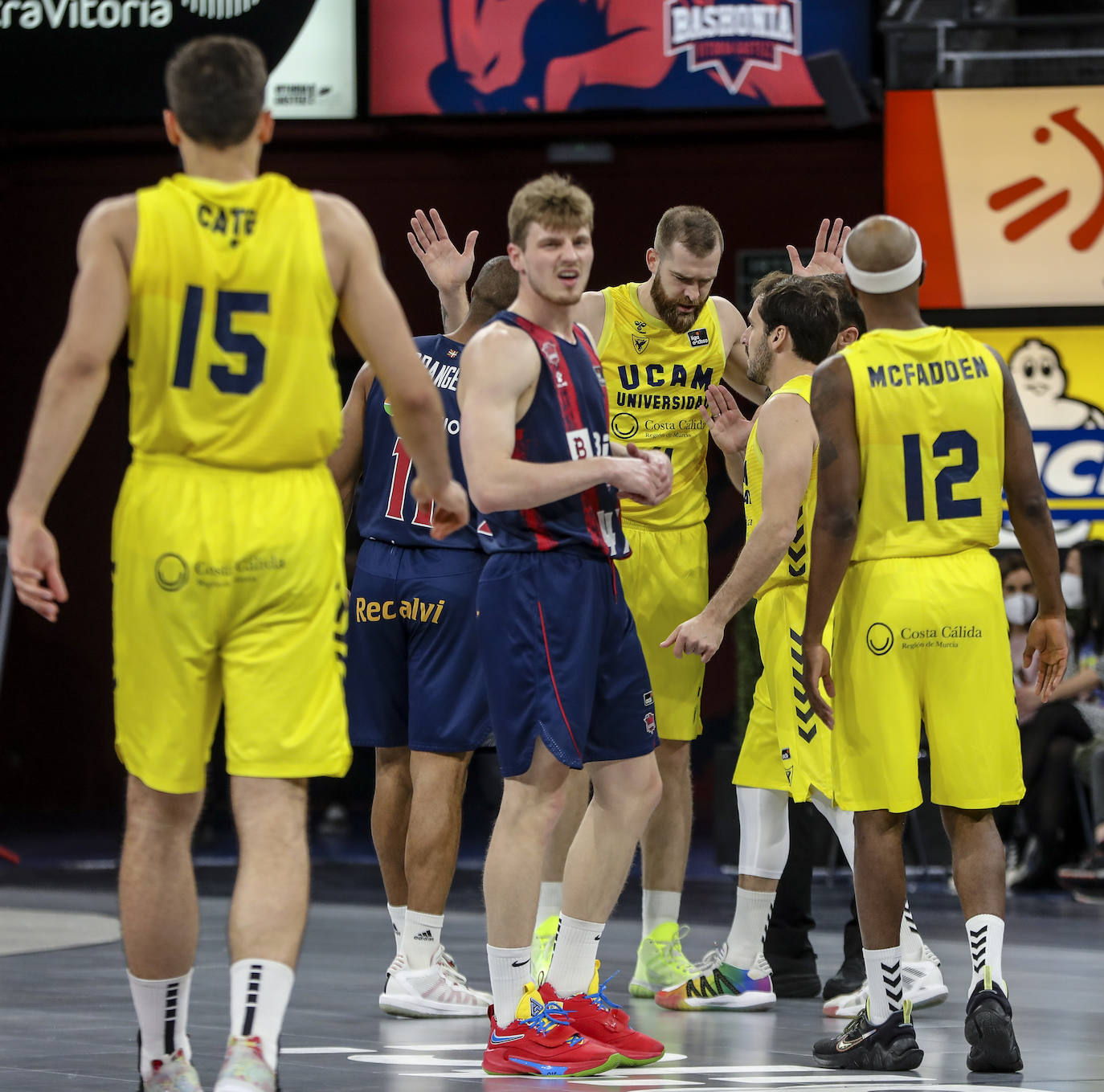 Fotos: Las mejores imágenes del Baskonia-UCAM Murcia